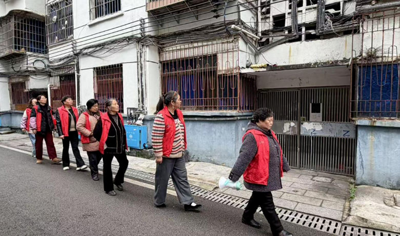 可结合站内栏目与相关篇目一并浏览